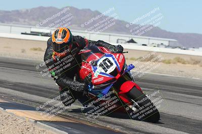 media/Oct-30-2025-Racers Edge (Thu) [[dabbdaf680]]/2-A Group/Session 3 (Turn 15 Inside)/